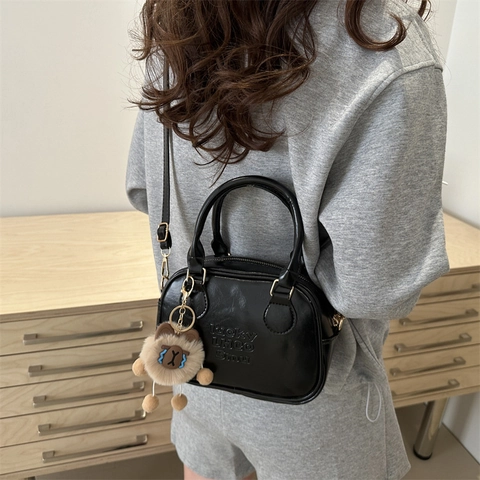 Women's Retro PU Leather Boston Bag Minimalist Crossbody Shoulder Bag With Plush Charm Lucky Letter Embossed Fashion Handbag