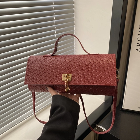 Women's Vintage PU Leather Woven Texture Shoulder Bag Elegant Crossbody Handbag With Gold Metal Lock Pendant Daily Commuter Bag