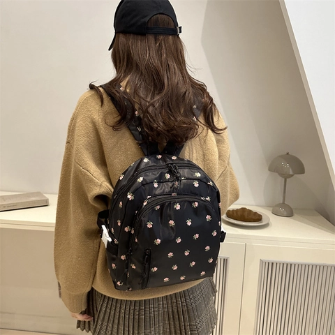 Zaino alla Moda in Nylon con Stampa Floreale per Donna Studente Zaino Scolastico Casual Leggero Dolce Carino Borsa da Viaggio