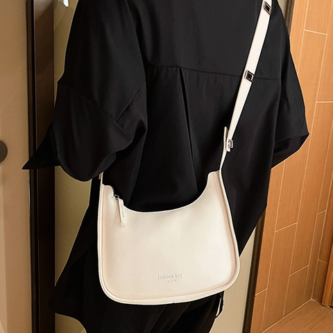 Borsa A Spalla Hobo In Pelle PU Da Donna Borsa A Tracolla Minimalista A Mezza Luna Sottobraccio Stile Urbano