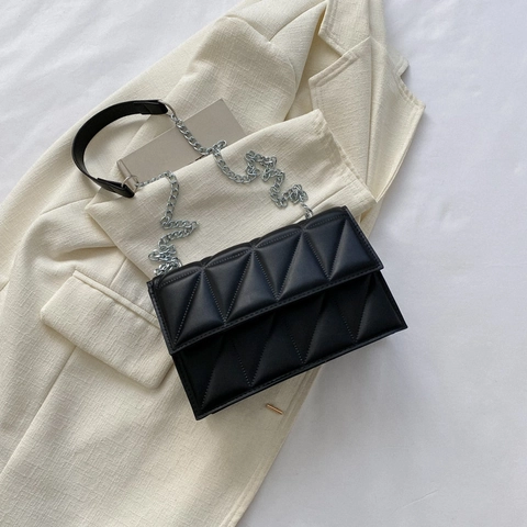 Trendige Gesteppte PU Leder Schultertasche Für Damen Kleine Quadratische Umhängetasche Mit Kettenriemen Modische Box Tasche
