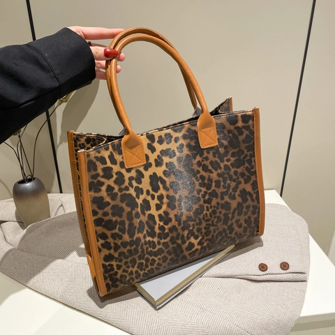 Women's Fashion Leopard Print PU Leather Tote Bag Large Capacity Trendy Casual Shoulder Bag For Daily Commute Work Travel