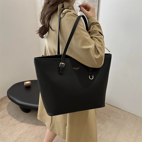 Borsa Tote da Donna Grande Capacità in Pelle Saffiano Moda Pendolarismo Borsa a Spalla Con Ferramenta Dorata Handbag Minimalista