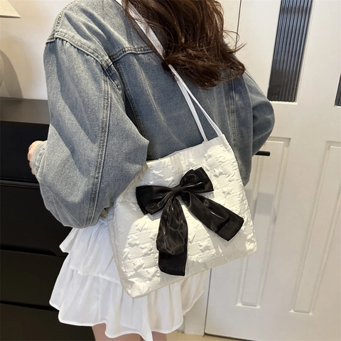 Borsa Tote da Donna Dolce Goffrata a Stelle Fiocco a Contrasto Borsa a Spalla Alla Moda per Scuola Pendolarismo Grande Capacità