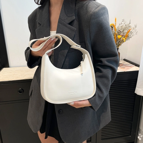Women Retro PU Leather Crescent Shoulder Bag Korean Style Solid Color Simple Half Moon Hobo Underarm Bag Crossbody Bag
