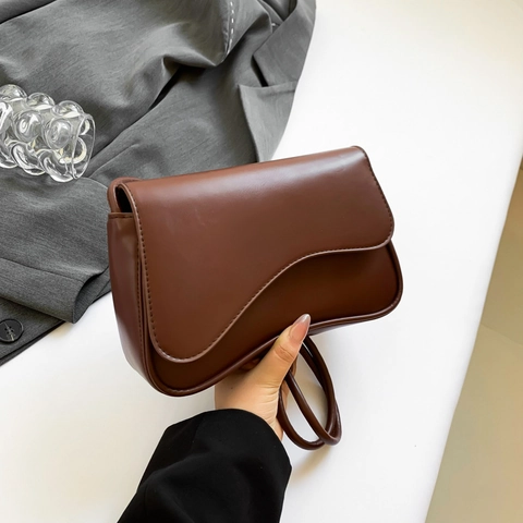 French Stylish PU Leather Underarm Bag For Women Minimalist Wave Edge Flap Shoulder Bag With Knot Strap Daily Commute Small Square Bag