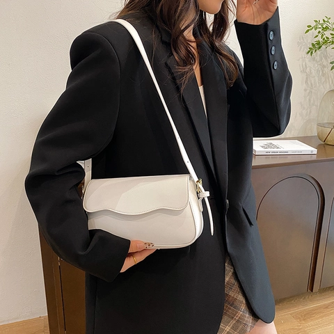 Borsa a Tracolla da Donna in Pelle PU con Patta a Bordi Ondulati Design Minimalista Moderno per Uso Quotidiano Elegante Pratico