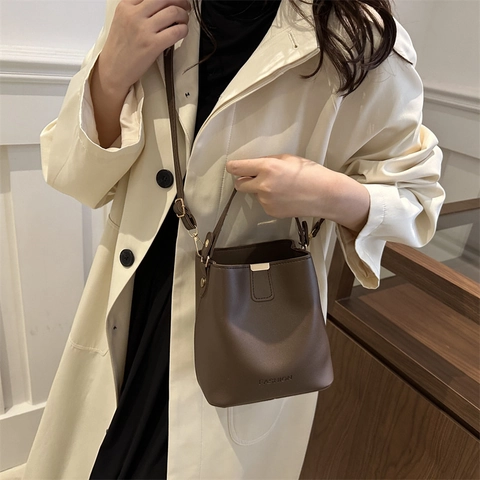 Fashion Women PU Leather Bucket Bag Minimalist Solid Color Embossed Shoulder Bag Crossbody Handbag With Adjustable Strap