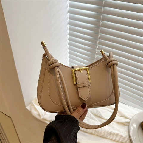 French Minimalist PU Leather Underarm Shoulder Bag For Women Vintage Hobo Crescent Bag With Gold Metal Buckle Daily Commute Purse