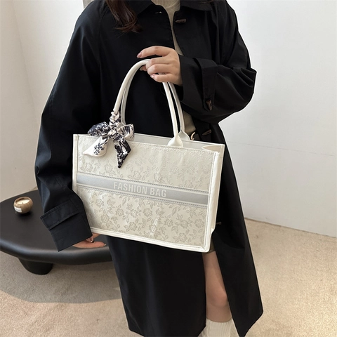 Bolso Tote de Gran Capacidad para Mujer Cuero Sintético Estampado Con Pañuelo de Seda Elegante Bolso de Hombro para Viaje Diario