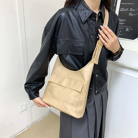 Damen Umhängetasche Mit Großer Kapazität Aus PU-Leder Retro Minimalistische Hobo-Tasche Unterarmtasche Mit Innentasche