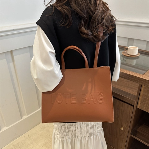 Bolso Tote de Cuero PU de Gran Capacidad para Mujer Letras en Relieve de Moda Bolso de Hombro Retro Bolso de Mano con Correa Larga