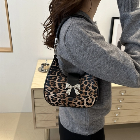 Leopardenmuster Crescent Hobo Bag PU Leder Mit Metallschleife Unterachsel Schultertasche Für Damen Vintage
