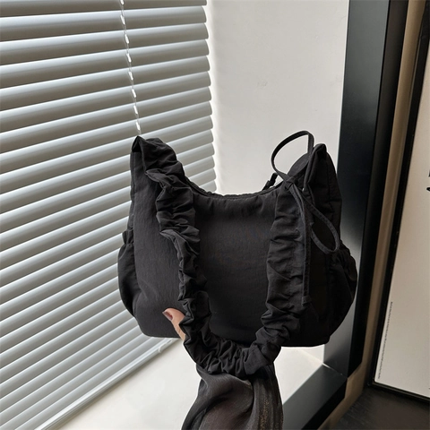 Sac À Bandoulière Froncé Femmes Nylon Sangle Scrunchie Décor De Nœud Grande Capacité Sac Sous Les Aisselles Décontracté Tendance