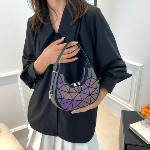 Geometric Patchwork Crescent Shoulder Bag PU Leather Metallic Finish Streetwear Retro Minimalist Women Hobo Underarm Bag