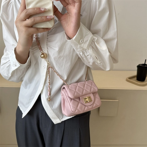 Borsa a Tracolla Trapuntata da Donna in Pelle PU Mini Borsa Quadrata Con Catena e Sfera in Metallo Regolabile Moda
