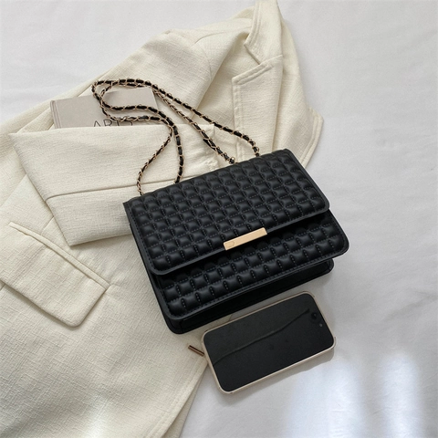 Women's Quilted PU Leather Shoulder Bag Elegant Chain Crossbody Bag Small Square Purse With Gold Metal Buckle For Daily Use
