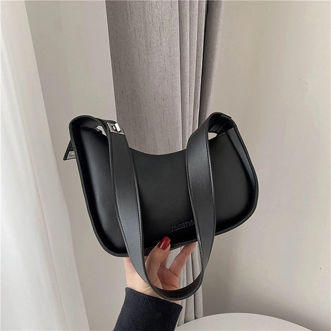 Women PU Leather Hobo Shoulder Bag Minimalist Solid Color Underarm Bag Adjustable Strap Letter Embossing Commuting Bag