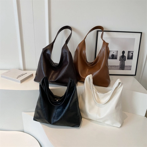 Large Capacity PU Leather Hobo Tote Bag For Women Soft Texture Shoulder Bag With Pouch Urban Commute Handbag Bag And Pouch