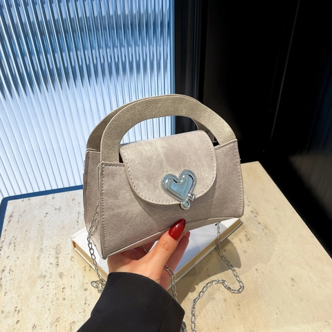 Damen Mini Umhängetasche Mit Herz Metallschnalle Retro PU Leder Denim Textur Kette Umhängetasche Kleine Quadratische Handtasche