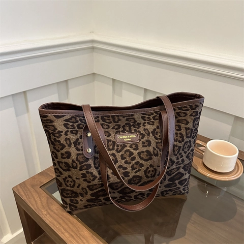 Damen Tragetasche Mit Leopardenmuster Vintage Große Kapazität Stoff Umhängetasche Mit Lederriemen Nieten Mode Pendler Handtasche