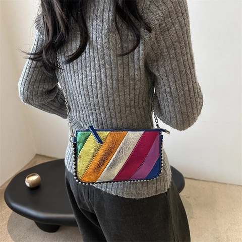 Borsa a Tracolla in Pelle PU a Strisce Arcobaleno Donna Metallico Giunzione Catena Cinturino Borchia Piccola Borsa Quadrata Moda