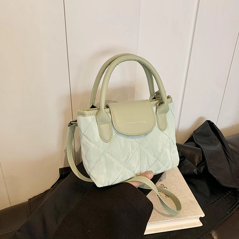 Bolso Cuadrado Acolchado de Moda para Mujer Bolso de Hombro de Cuero PU Color Sólido Bolso de Mano Casual con Correa