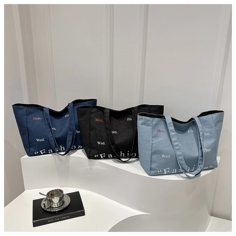 Women Fashion Denim Canvas Tote Bag Large Capacity Letter Print Weekend Shoulder Bag For College Office Daily Commute