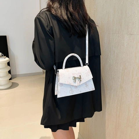 Damen Mode Schmetterling Druck Handtasche PU Leder Umhängetasche Mit Schleife Dekoration Metall Schnalle Tasche