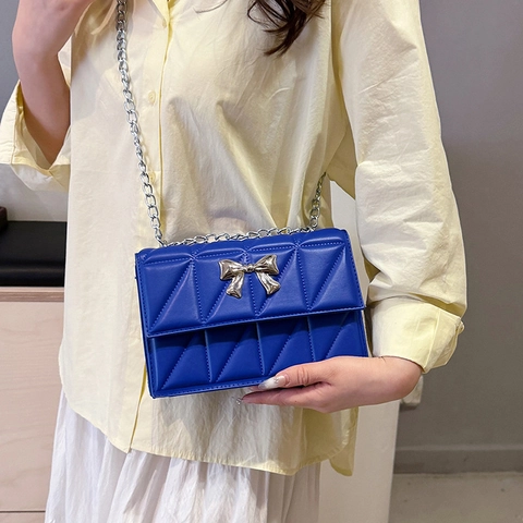 Quilted PU Leather Shoulder Bag With Silver Metal Bow Decor Chain Strap Geometric Pattern Flap Crossbody Bag For Women