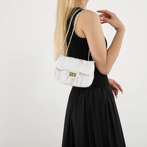 Bolso de Hombro Acolchado de Moda para Mujer con Rayas de Colores Patrón de Diamantes Bolso de Lona con Cadena Dorada