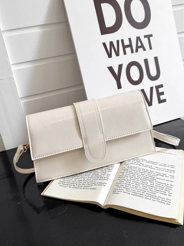 Minimalist Glossy PU Leather Baguette Bag For Women Solid Color Flap Crossbody Shoulder Bag With Adjustable Thin Strap