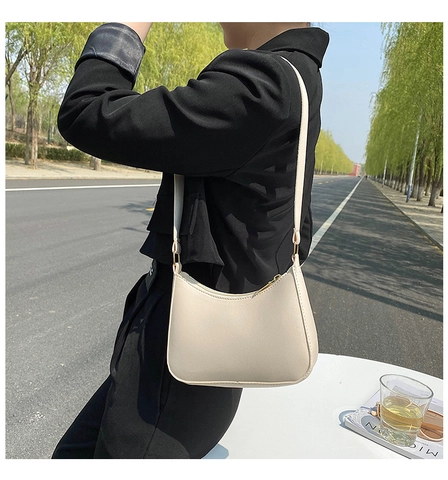 Minimalistische PU Leder Halbmond Unterarmtasche Für Damen Mode Einfarbig Kleine Umhängetasche Mit Reißverschluss Pendler Handtasche