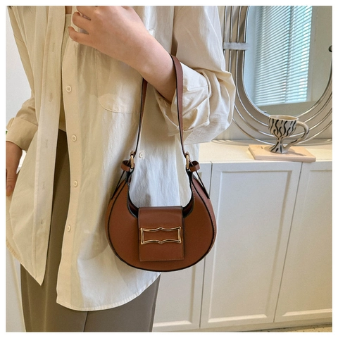 Bolso De Axila Hobo Media Luna Para Mujer Cuero PU Patron De Piedra Hebilla Dorada Bolso De Hombro De Moda