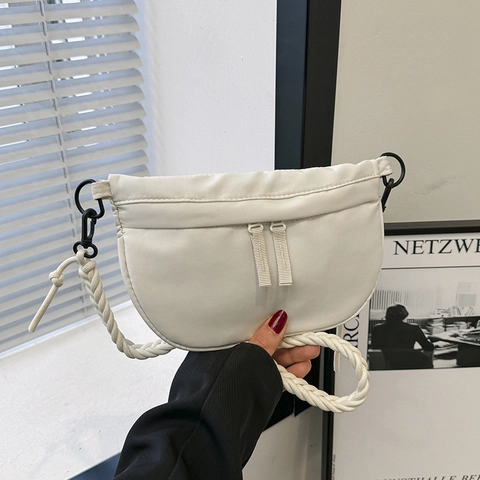 Vrouwen Minimalistische Halve Maan Schoudertas Lichtgewicht Canvas Nylon Crossbody Tas Met Gevlochten Touw Riem Dubbele Rits Tas