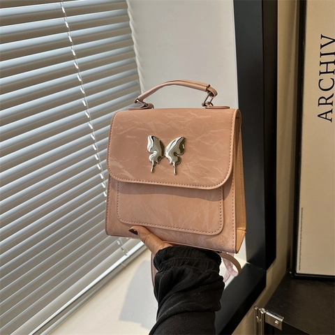 Mini Sac À Dos Femmes Cuir PU Plissé Charme Papillon Métal Mode Niche Style Y2K Petit Sac De Loisirs