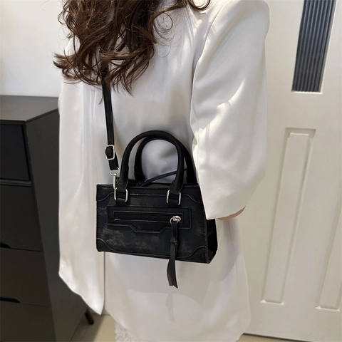 Bolso de Hombro Cuadrado Pequeño de Cuero PU de Moda Color Sólido Con Borlas Bolso de Mano Crossbody para Mujer Bolso Diario Casual