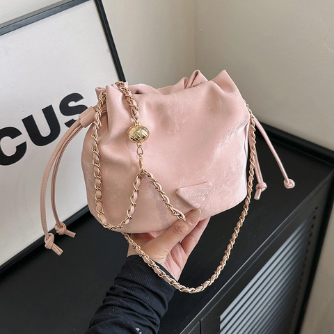 Bolso Bombonera de Cuero PU de Moda Para Mujer Bolso de Hombro Minimalista de Cadena Con Logotipo Triangular Cordón Para Fiesta Diaria