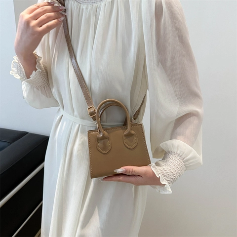 Minimalist Women Mini Shoulder Bag Fashion PU Leather Solid Color Underarm Handbag Street Style New Crossbody Square Bag