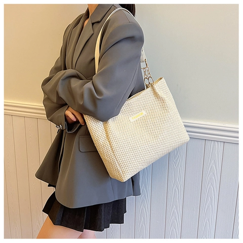 Grote Stro Geweven Tote Tas Dames Holle Schoudertas Met PU Leren Kettingriem Urban Simple Chic Fashion Label