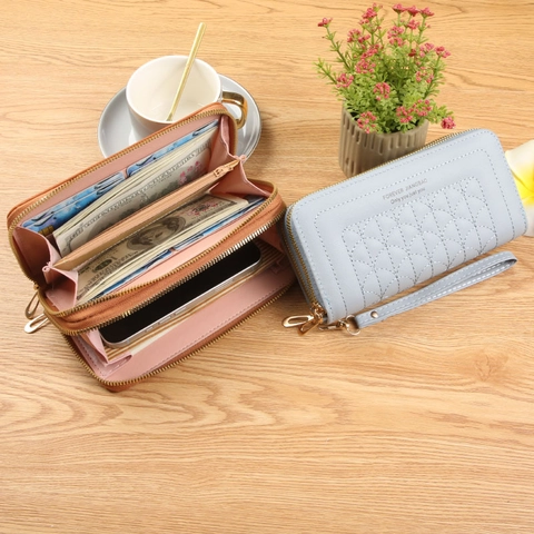 Women Quilted Double Zipper Long Wallet Large Capacity PU Leather Clutch Phone Bag With Wrist Strap Embroidery Fan Pattern