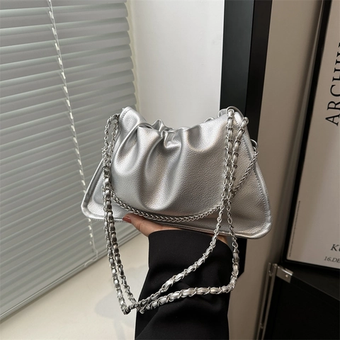 Bolso Nube Plisado Minimalista de Cuero PU para Mujer Bolso de Hombro con Cadena de Plata Color Sólido Bolso de Axila de Moda