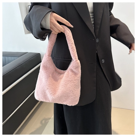 Women Fashion Plush Shoulder Bag Soft Faux Fur Handbag Small Hobo Underarm Bag Simple Solid Color Casual Daily Purse