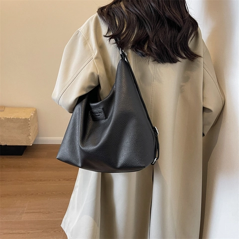 Minimalistische Hobo Tasche Aus PU Leder Mit Pfirsichhaut Narbung Große Kapazität Schultertasche Für Damen Alltag