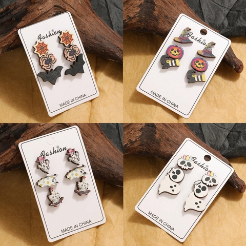 Boucles d'Oreilles Clous en Bois Halloween Vintage Fantôme Araignée Chauve-souris Citrouille Crâne Imprimé Bijoux en Bois pour Femmes Fête Accessoires