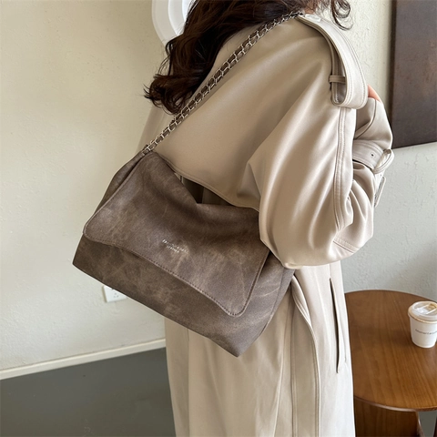 Nischen Design Schultertasche Für Damen Große Kapazität Retro Frosted PU Leder Tasche Mit Metallkettenriemen