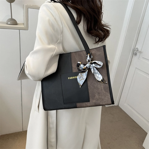 Γυναικεία Μεγάλη Τσάντα Tote Color Block Δέρμα PU Με Διακοσμητικό Μαντήλι Μόδα Τυπωμένη Τσάντα Ώμου Καθημερινή