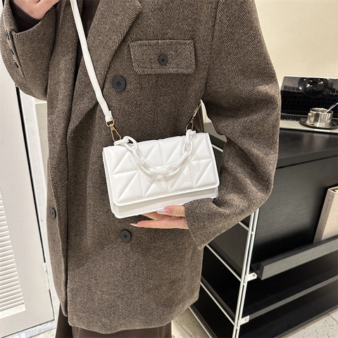 Dames Mode Gewatteerde Geometrische Schoudertas PU Leer Crossbody Kleine Vierkante Tas Met Resin Dikke Ketting Decor Handtas