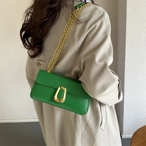Minimalist PU Leather Small Square Bag For Women Modern Solid Color Shoulder Bag With Gold Metal Chain Strap Crossbody Bag