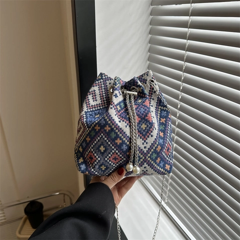 Bohemian Woven Bucket Bag Geometric Jacquard Drawstring With Silver Chain And Artificial Pearl For Women